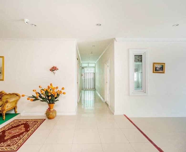 Luxury Residential Complex Prime Hua Hin Location
