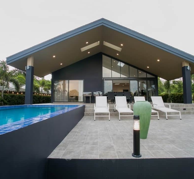 Hua Hin Luxury Villa Quality Construction Sale