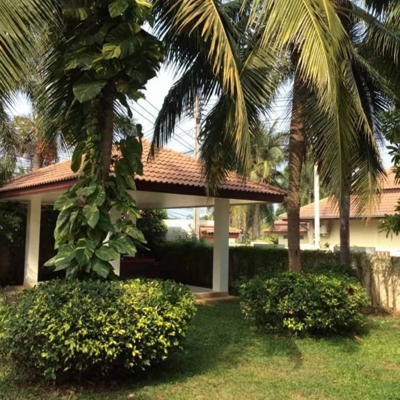 Pool Villa Outdoor Space Mountain Views