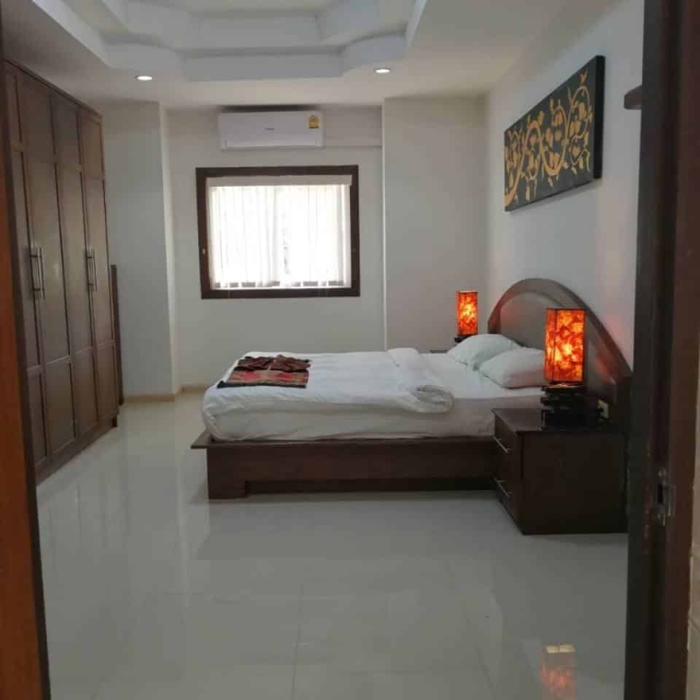Swimming Pool Villa Scenic Mountain Views