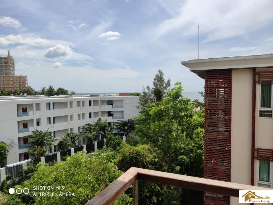 Modern Beachfront Residence Hua Hin Exterior Building Pool Gym Access
