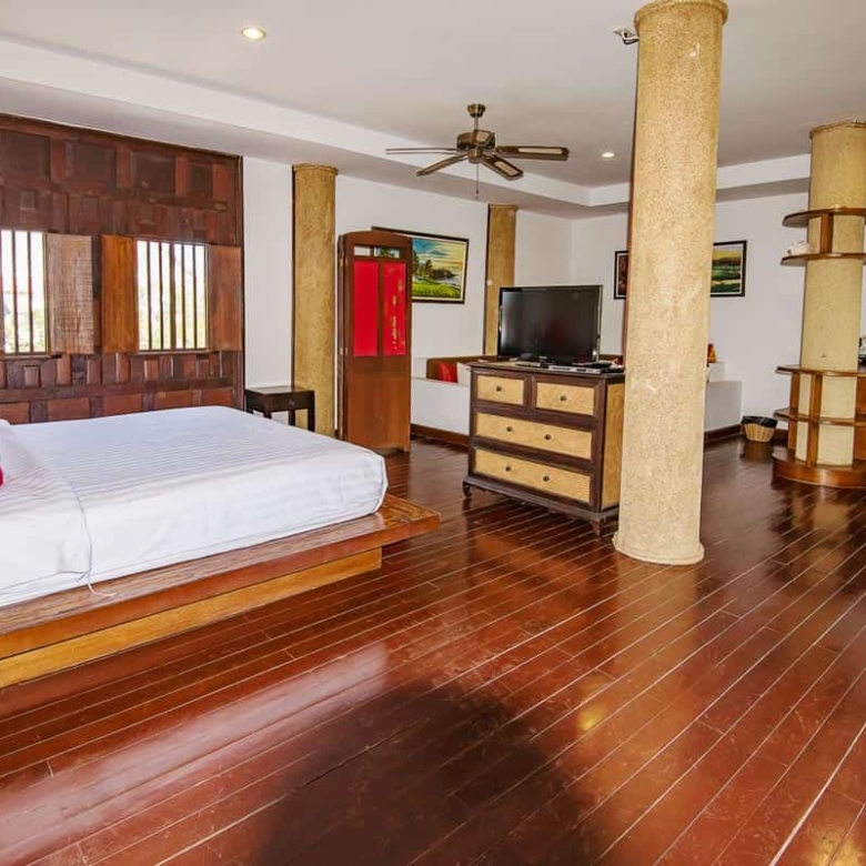 Hotel Business Sale Near Beach Hua Hin
