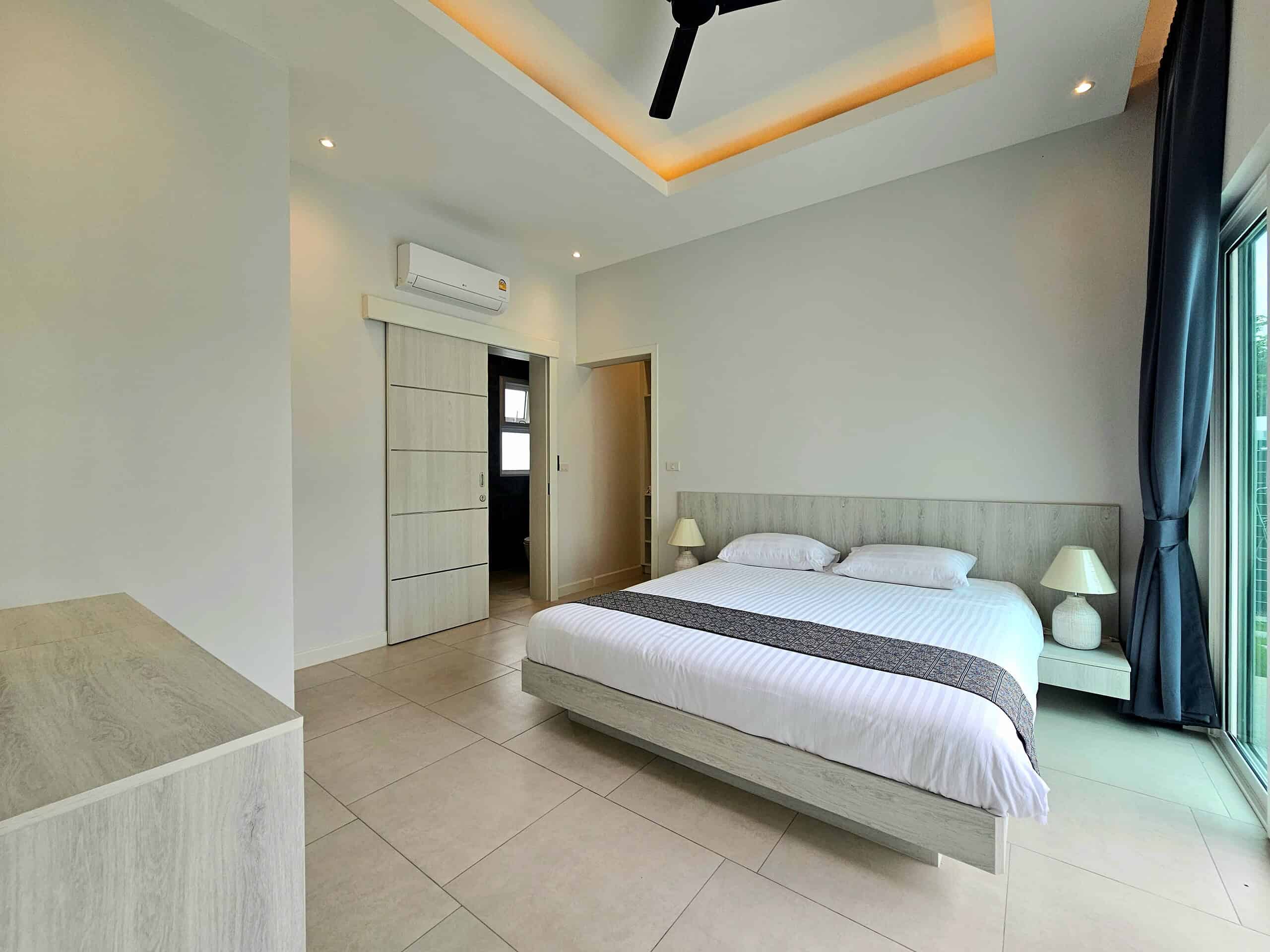 Refined Villa Aesthetics Modern villa lighting evening ambiance
