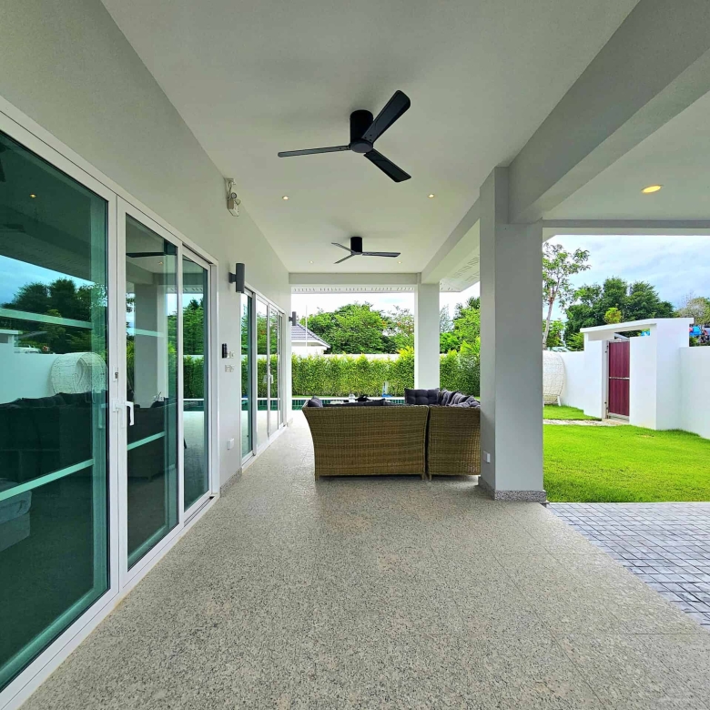 Villa entrance pathway Smart Hamlet