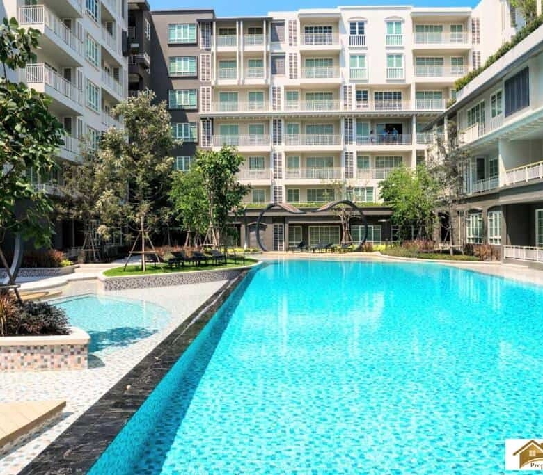 Luxurious Beachfront Condo Khao Takiab Views