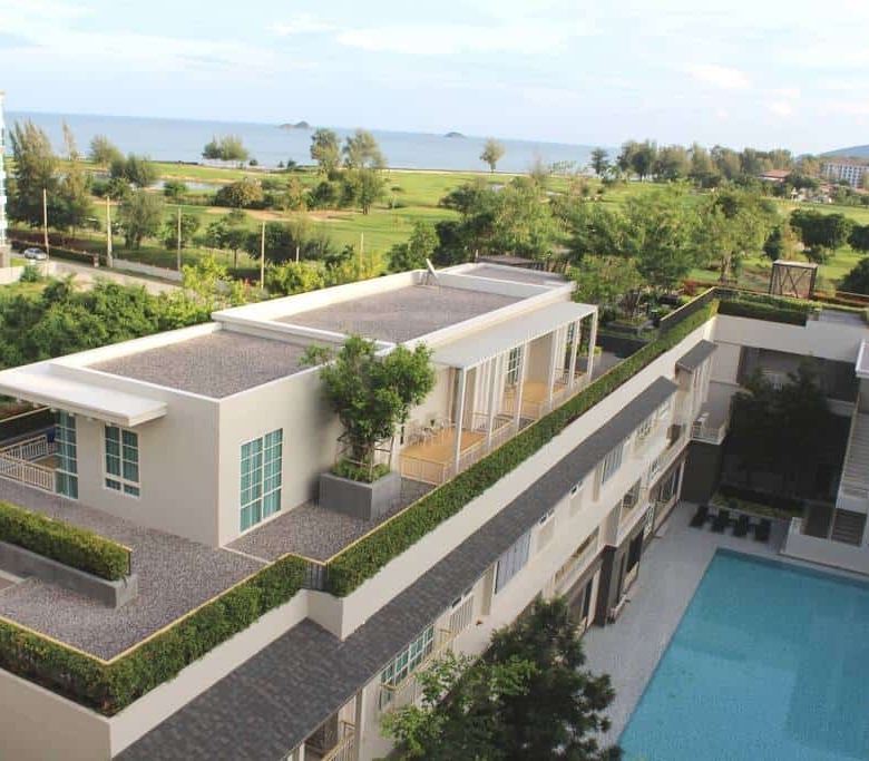 Modern Kitchen Golf Course View Condo
