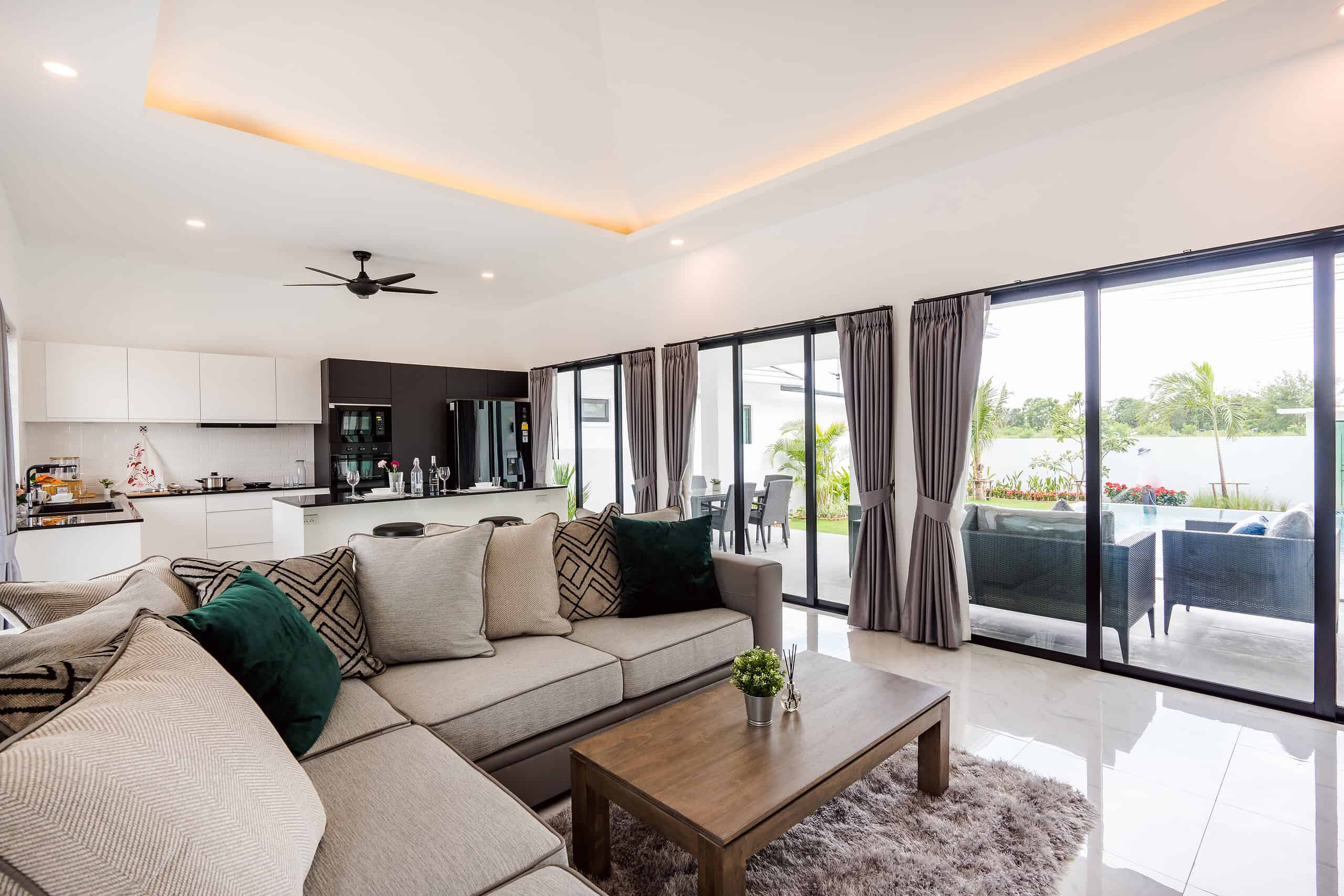 Hua Hin Luxury Villa Sales Offer Exclusive Tropical Villa Sales Botanica