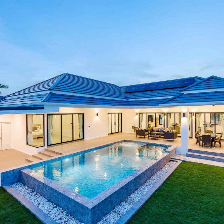 Tropical Luxury Villa Mountain Views