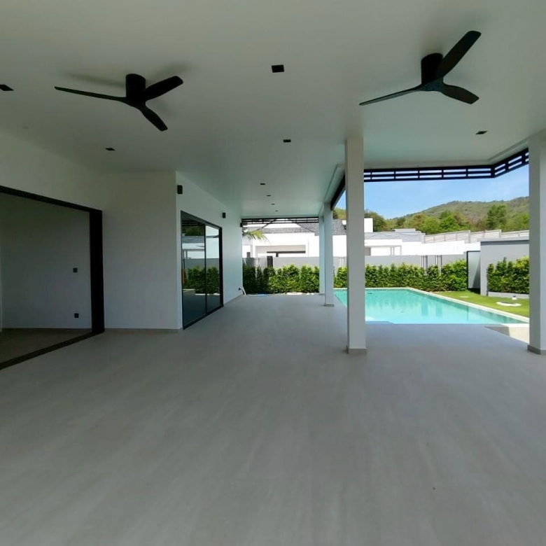 Sivana Hills Villa Pool