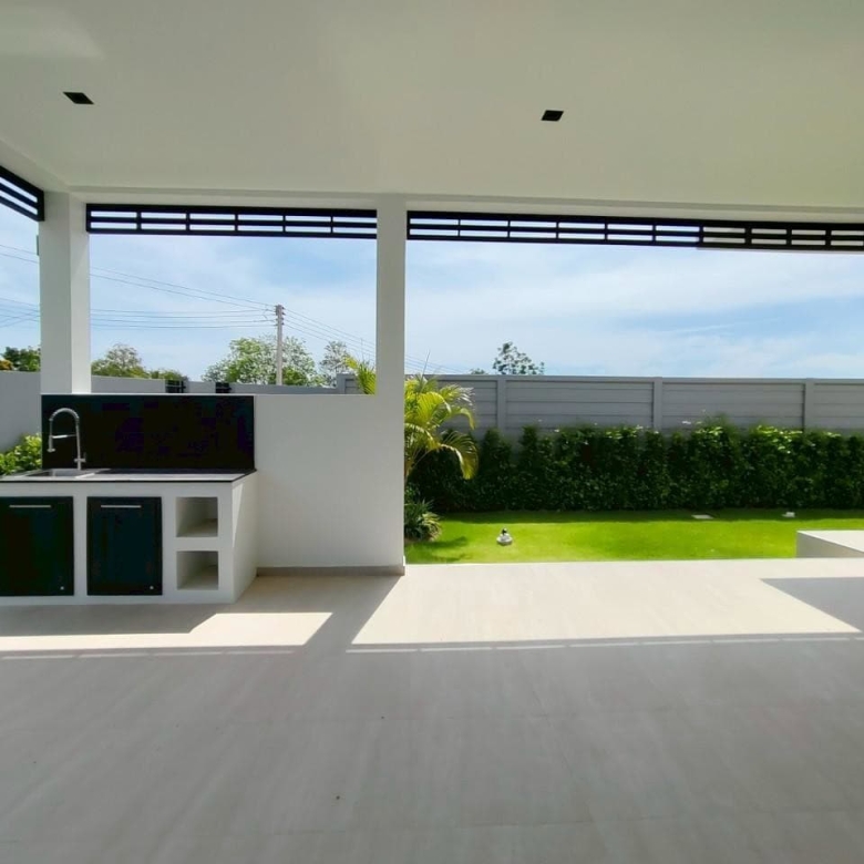 Villa Pool Mountain Backdrop