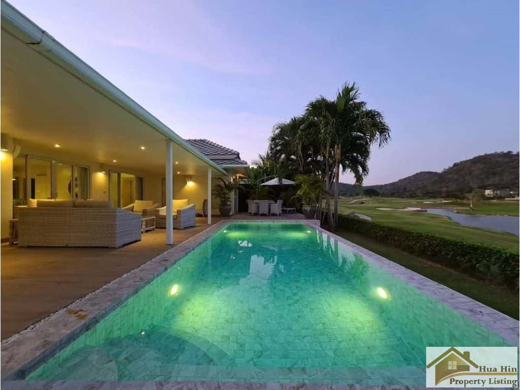 Spacious Golf Course Property Outdoor Living Black Mountain Golf Course Villa with Swimming Pool