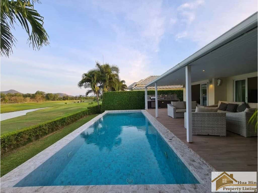 Upscale Home Golf Course Access Modern Pool Villa Black Mountain Golf Estate