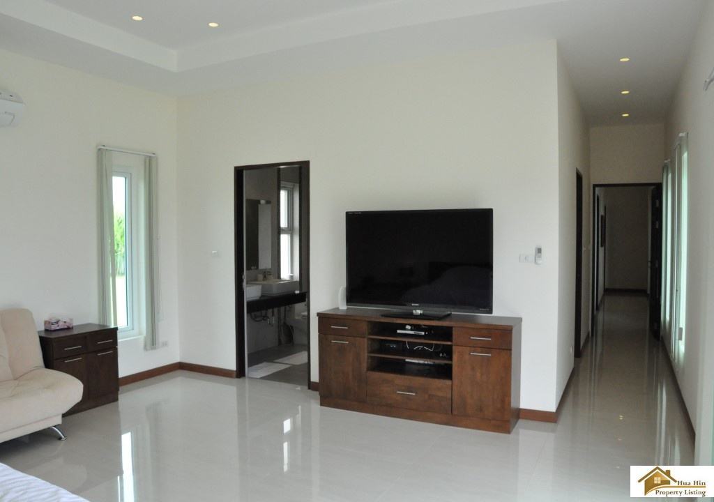 Luxury Private Villa Sales