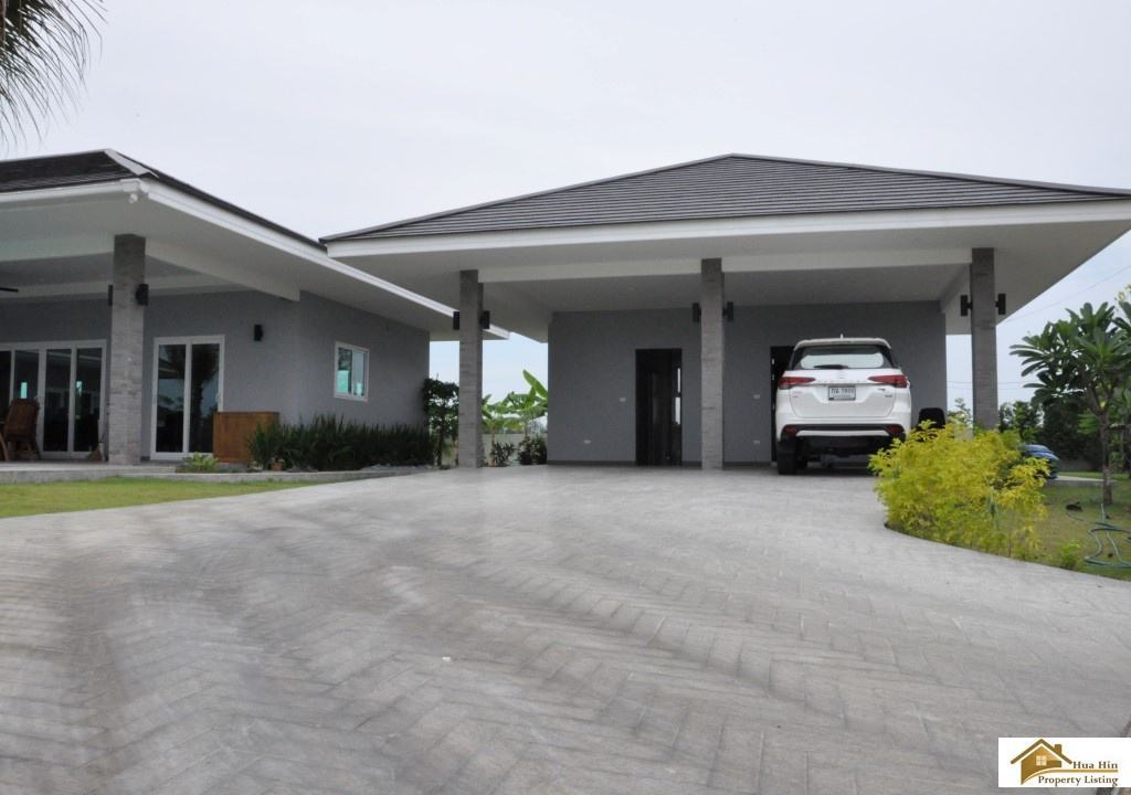 Luxury Pool Villa Sales Presentation