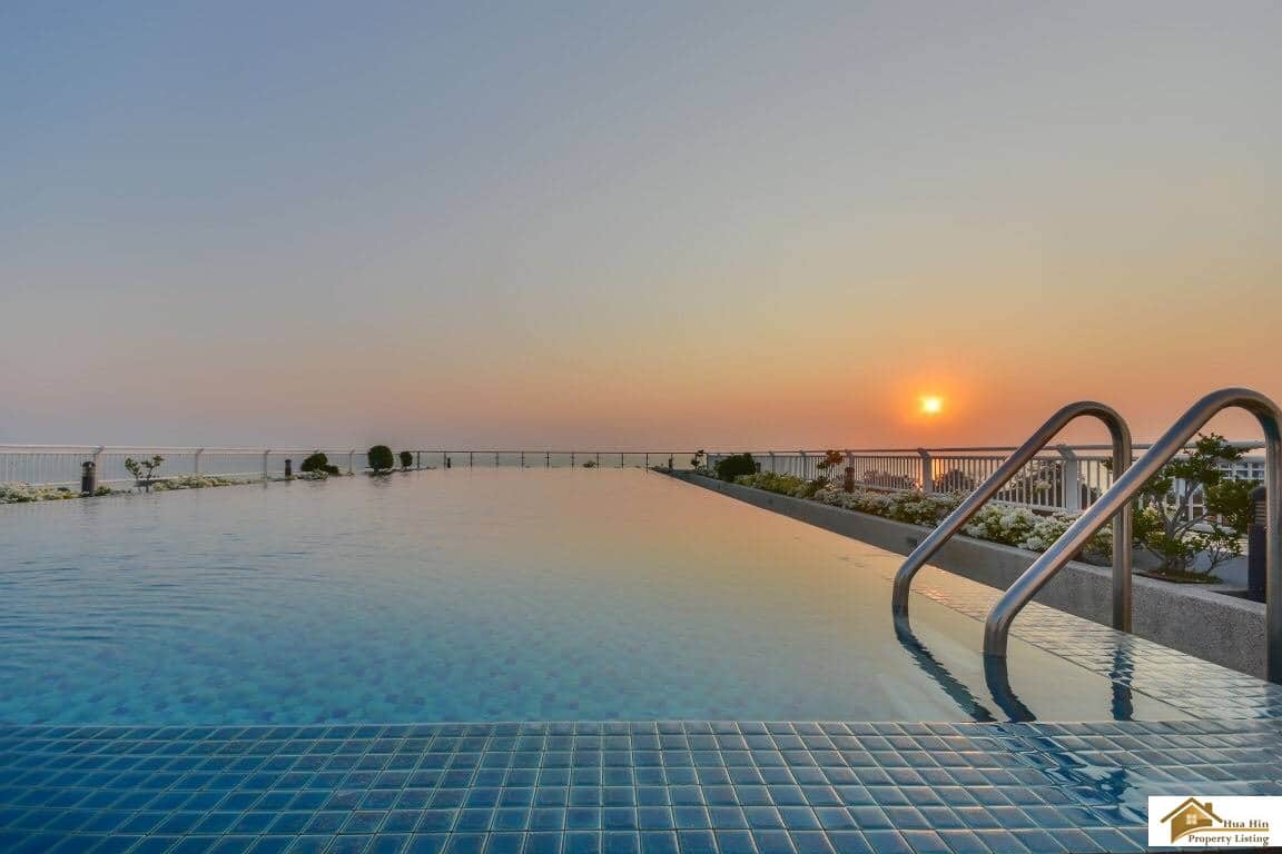 Panoramic Ocean Vista from Private Balcony