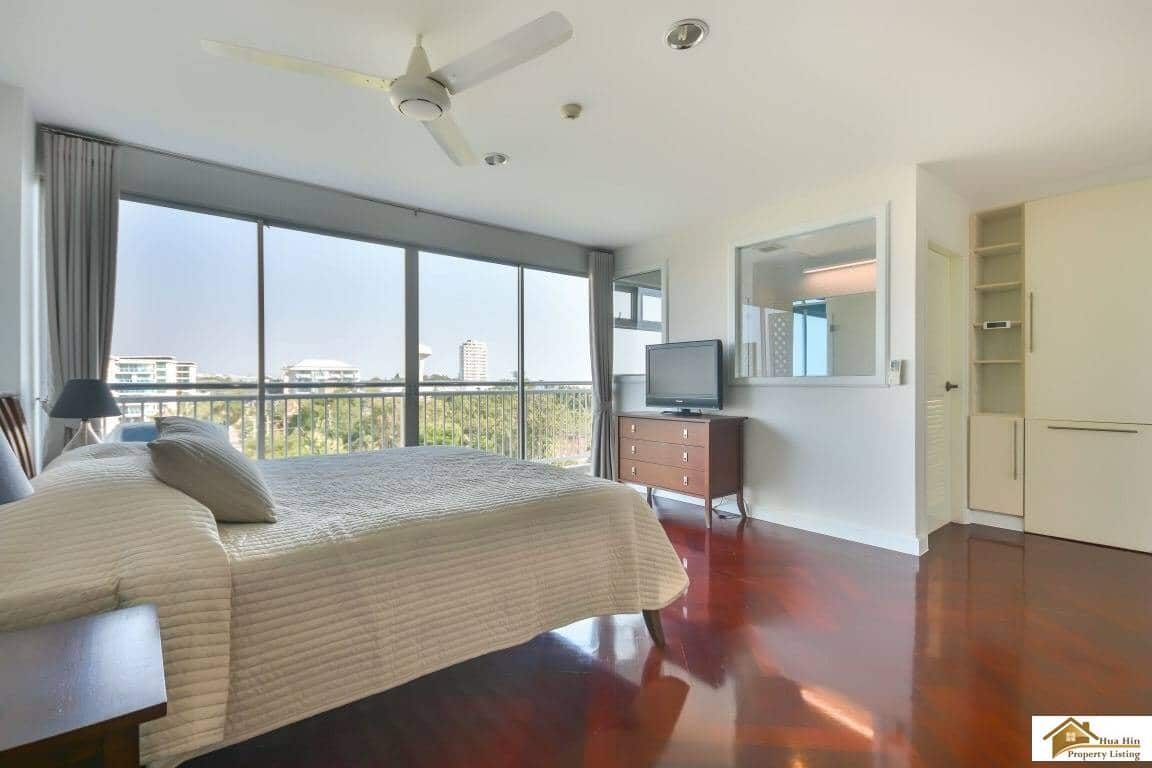Master Bedroom with Ensuite Bathroom