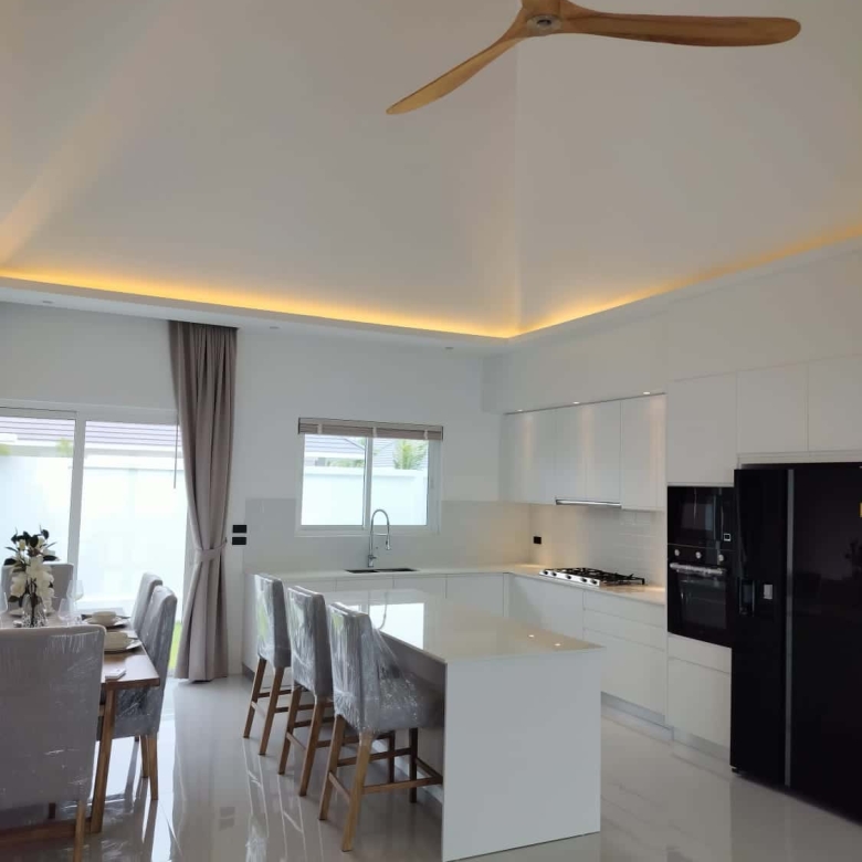 The Clouds 3 Luxury Villa Development