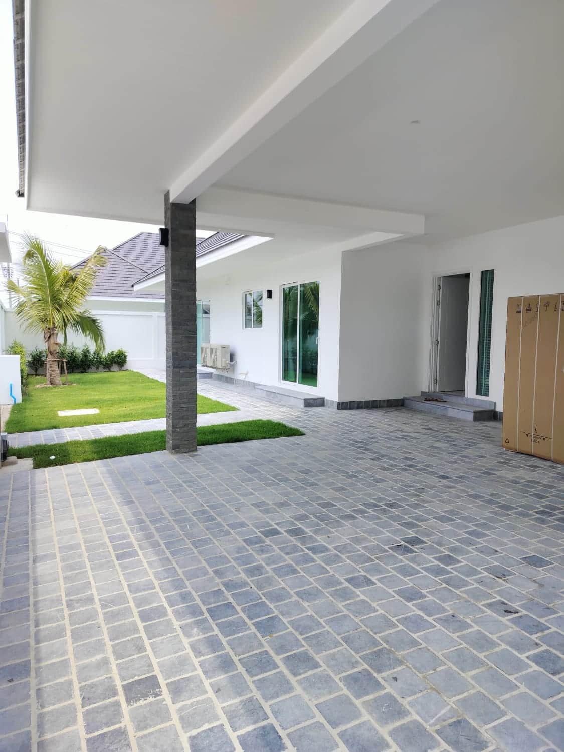 Resort Style Villa Quality Pool Villas Brand New Construction