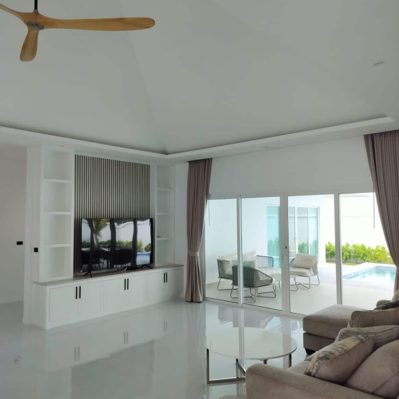 Hua Hin Luxury Pool Villa Community
