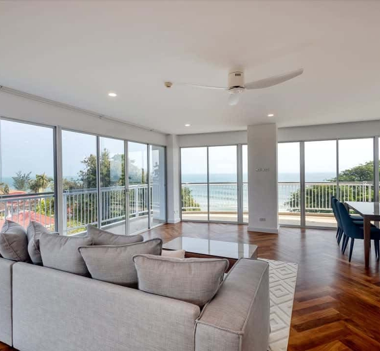 Top Floor Beachfront Condo For Sale at Hua Hin Khao Takiab