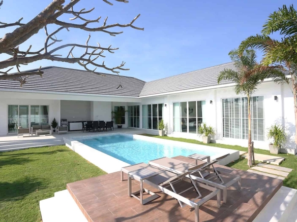 Villa Lidia Exclusive Bedroom Pool Villa Hua Hin Sale