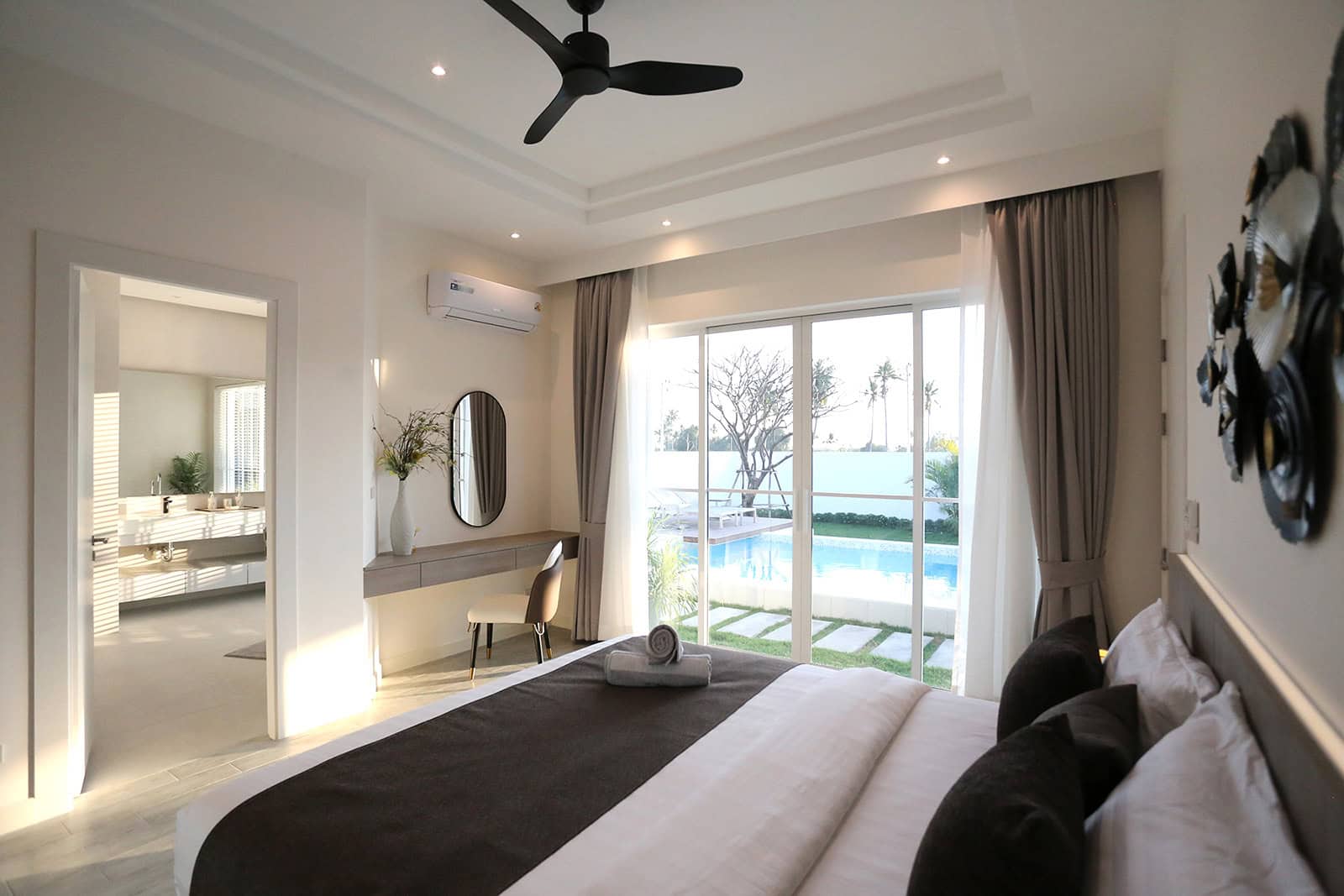 Luxury Villa Sale Eeden Luxe Pool Hua Hin