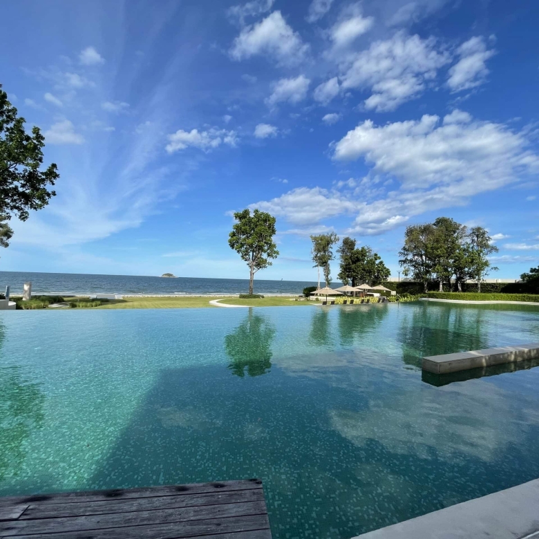 Luxury Beach Access Property Sales